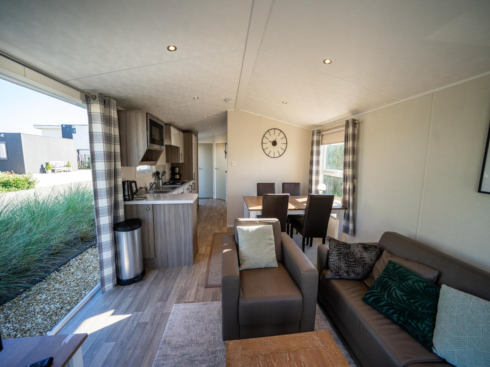 Well-Maintained Chalet With Terrace Hellevoetsluis Exteriör bild
